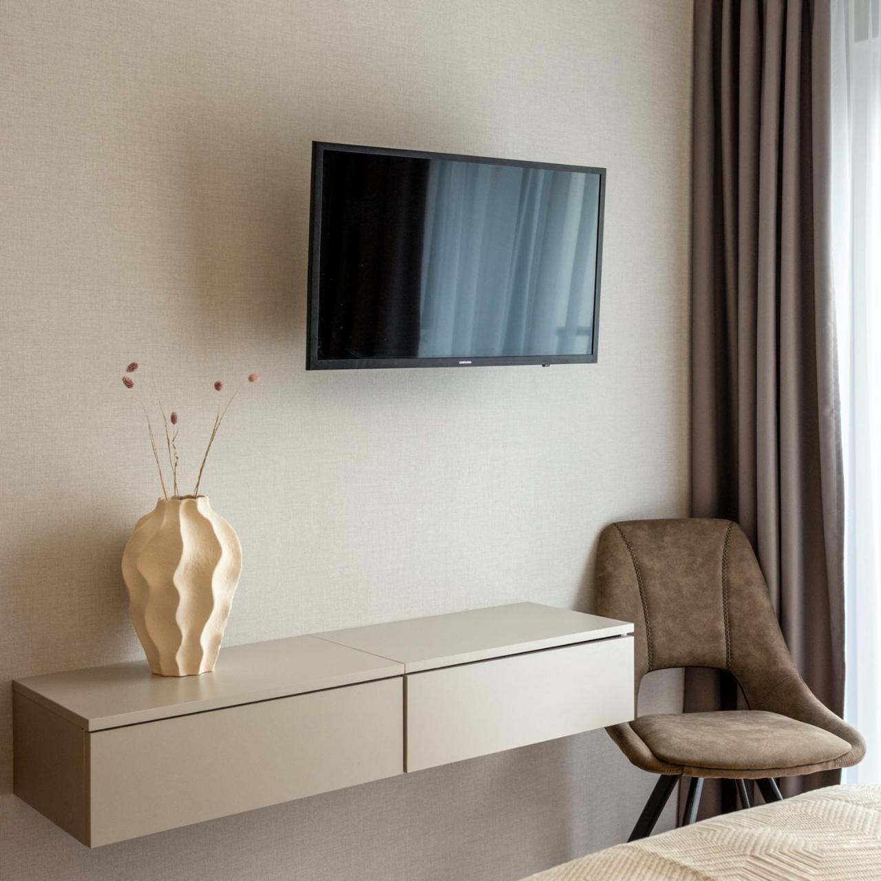 Iron Apartments Krakow Bagian luar foto