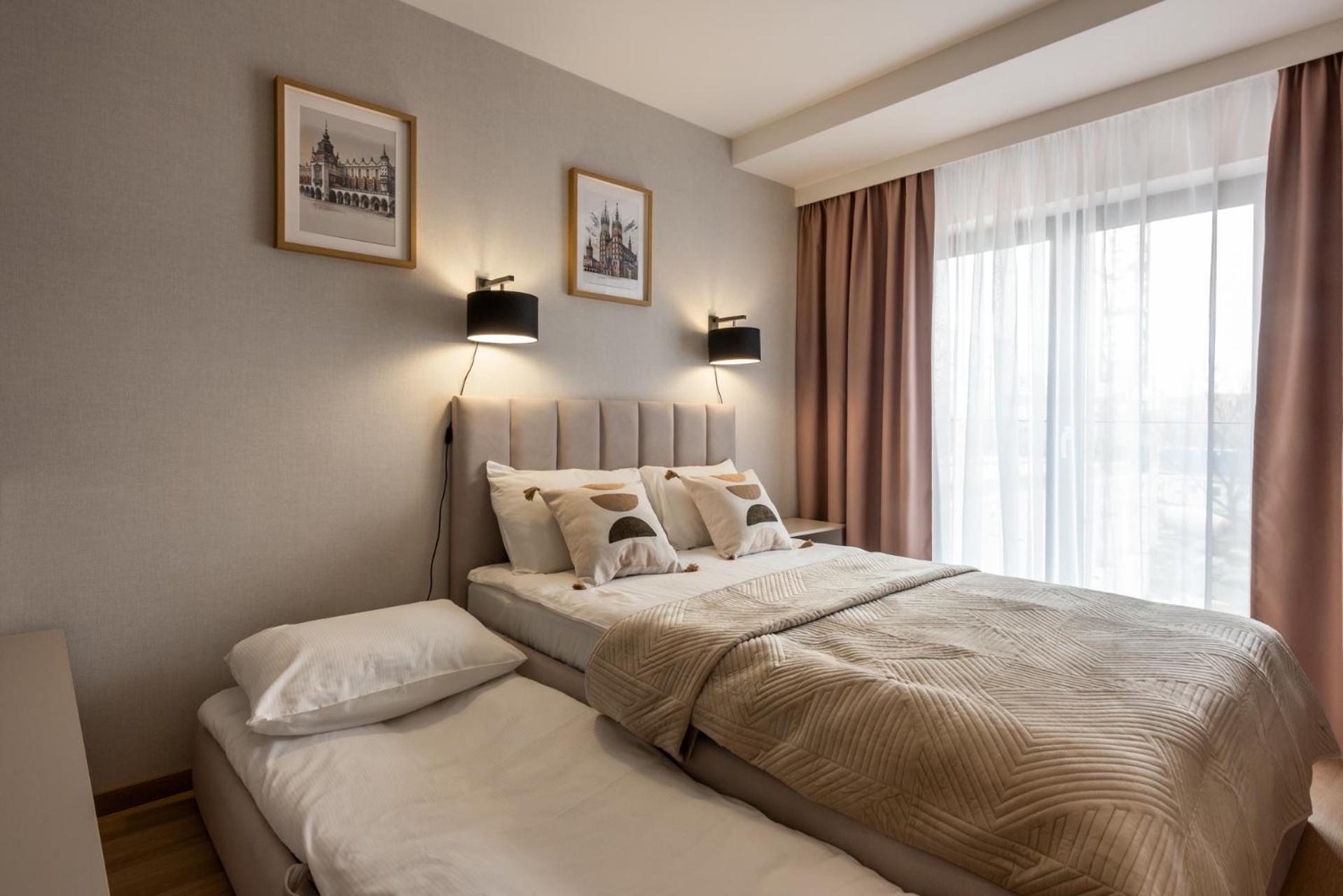 Iron Apartments Krakow Bagian luar foto