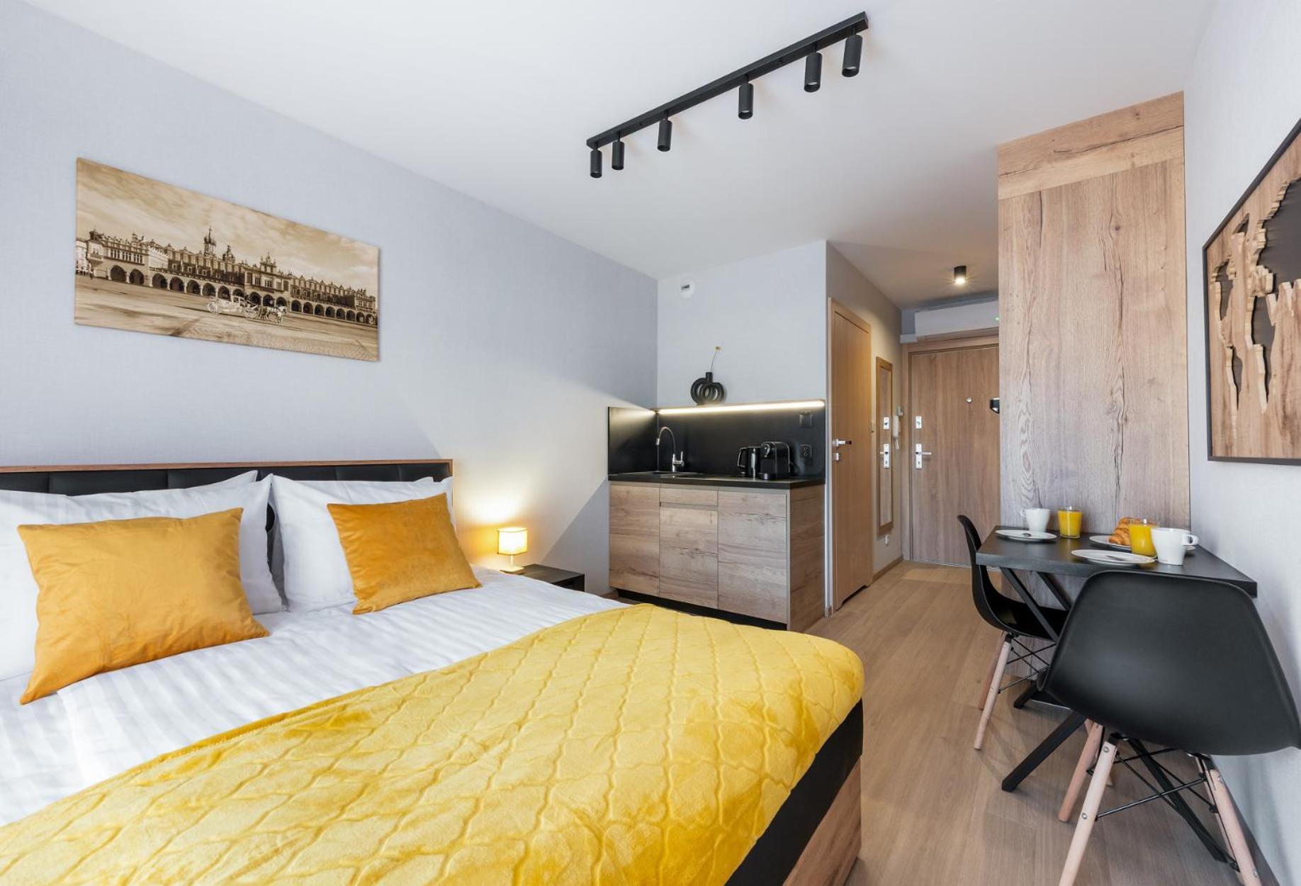 Iron Apartments Krakow Bagian luar foto